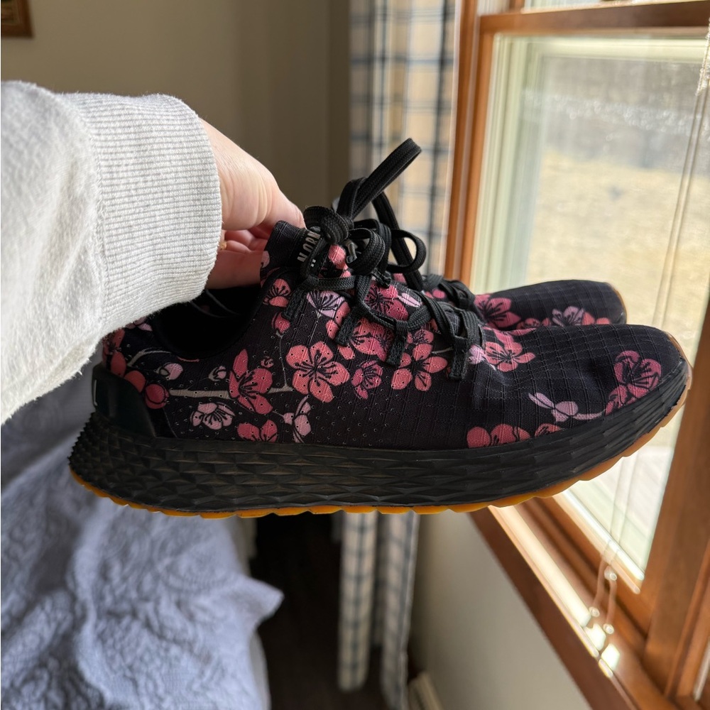 NOBULL Women’s Cherry Blossom Shoes